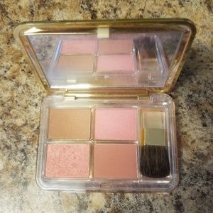 Estee Lauder compact blush and bronzer